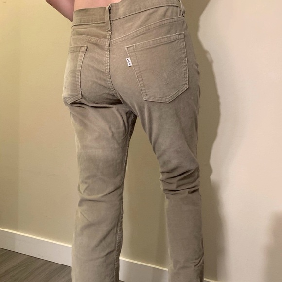 Women’s Levi Size 10 M Bootcut Jeans - Picture 2 of 3